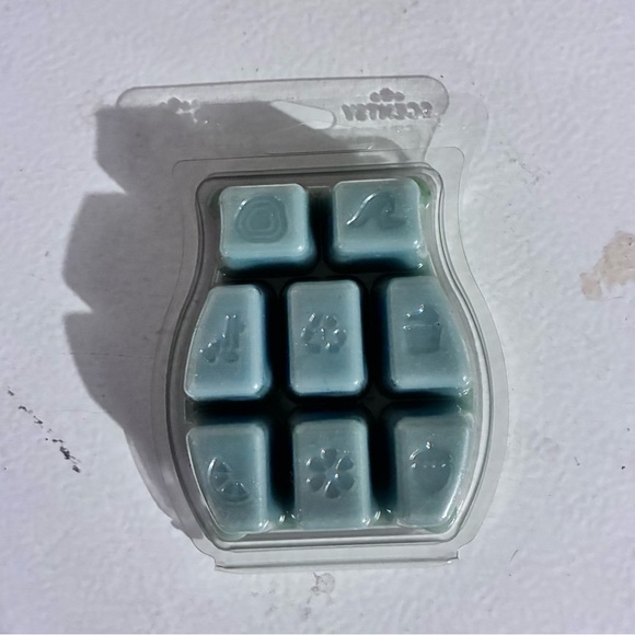 Luna Scentsy Wax Bar NEW - Picture 2 of 2